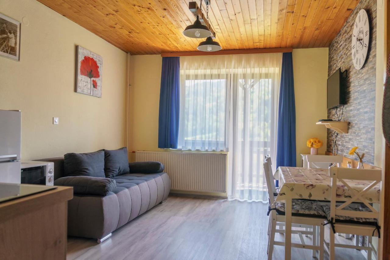 Apartments Zakrasnik Škofja Loka Zewnętrze zdjęcie