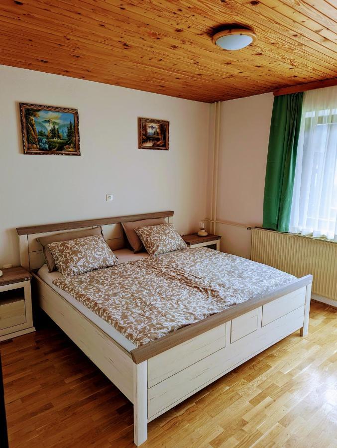 Apartments Zakrasnik Škofja Loka Zewnętrze zdjęcie